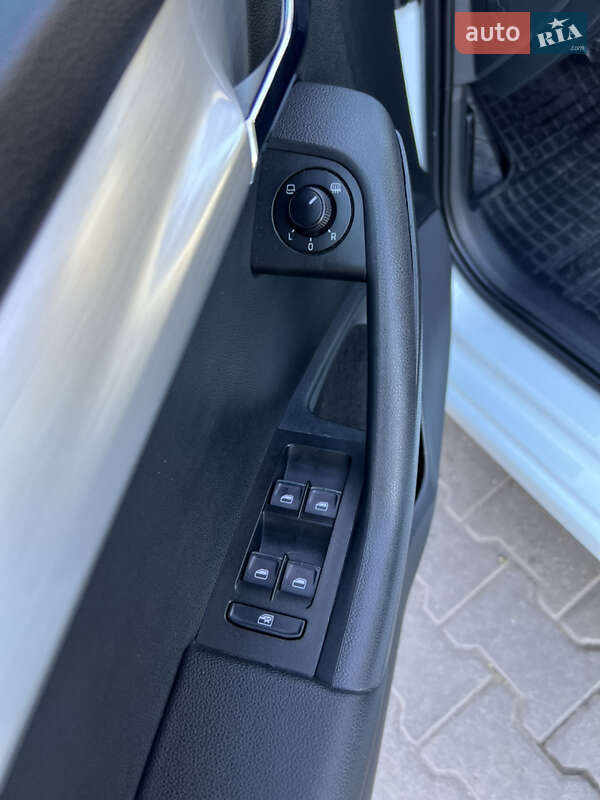 Универсал Skoda Octavia 2017 в Лозовой