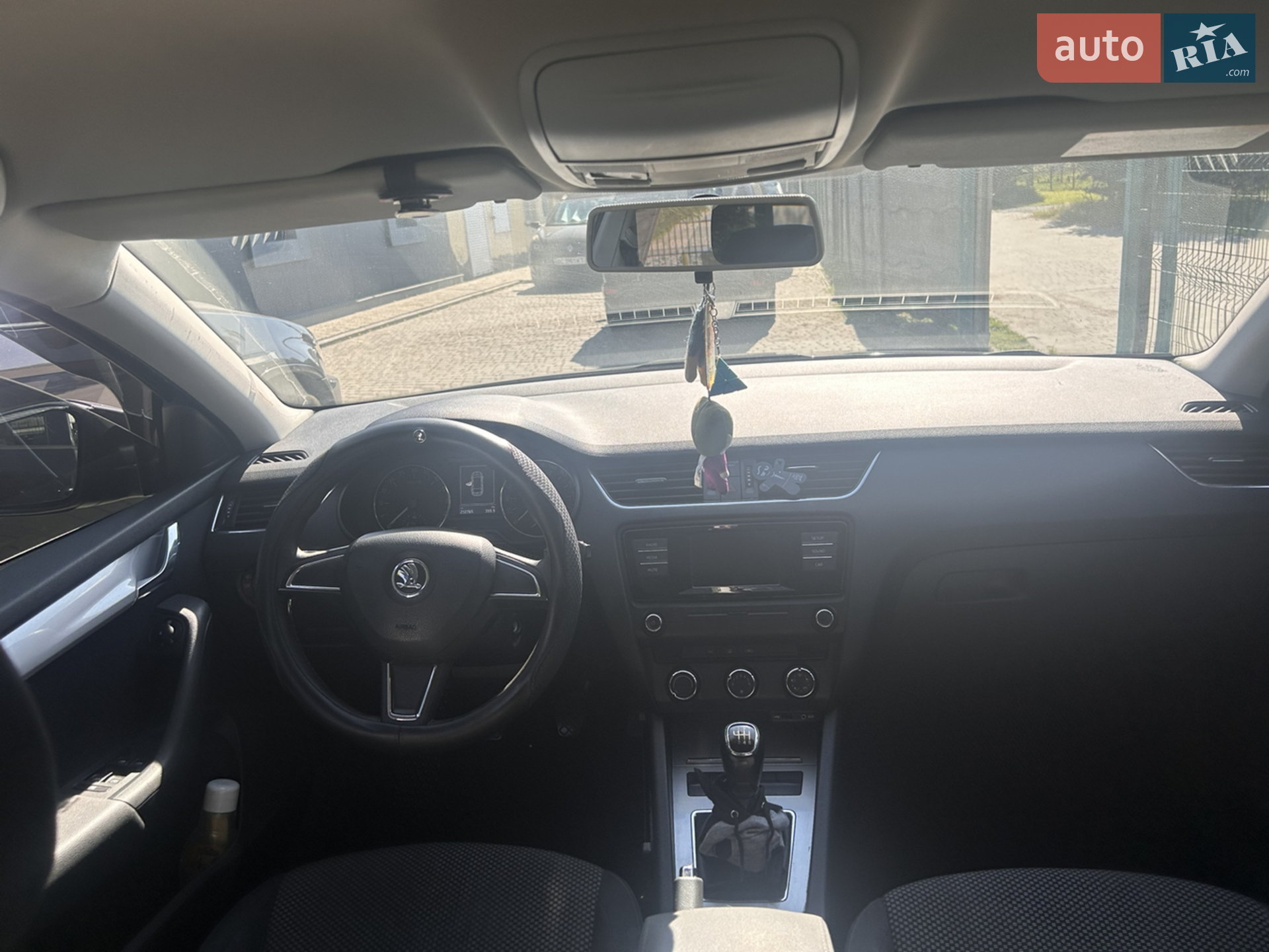 2015 Skoda Octavia - мініатюра 12