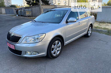 Універсал Skoda Octavia 2010 в Харкові