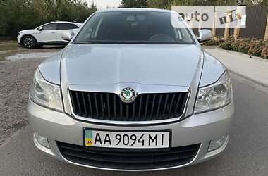 Лифтбек Skoda Octavia 2010 в Киеве