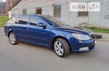 Универсал Skoda Octavia 2012 в Киеве