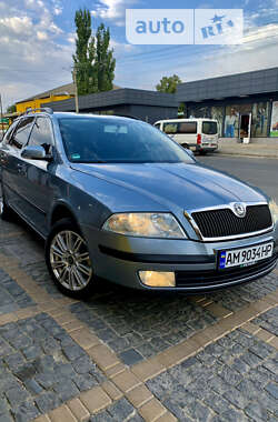 Універсал Skoda Octavia 2006 в Гайвороні