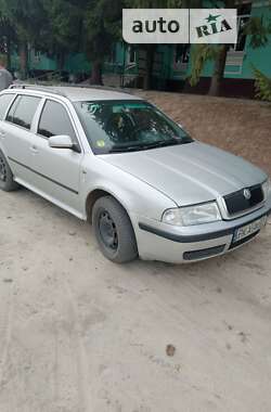 Універсал Skoda Octavia 2001 в Охтирці