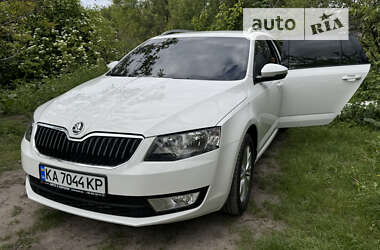 Универсал Skoda Octavia 2015 в Киеве