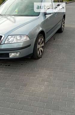 Универсал Skoda Octavia 2005 в Ровно