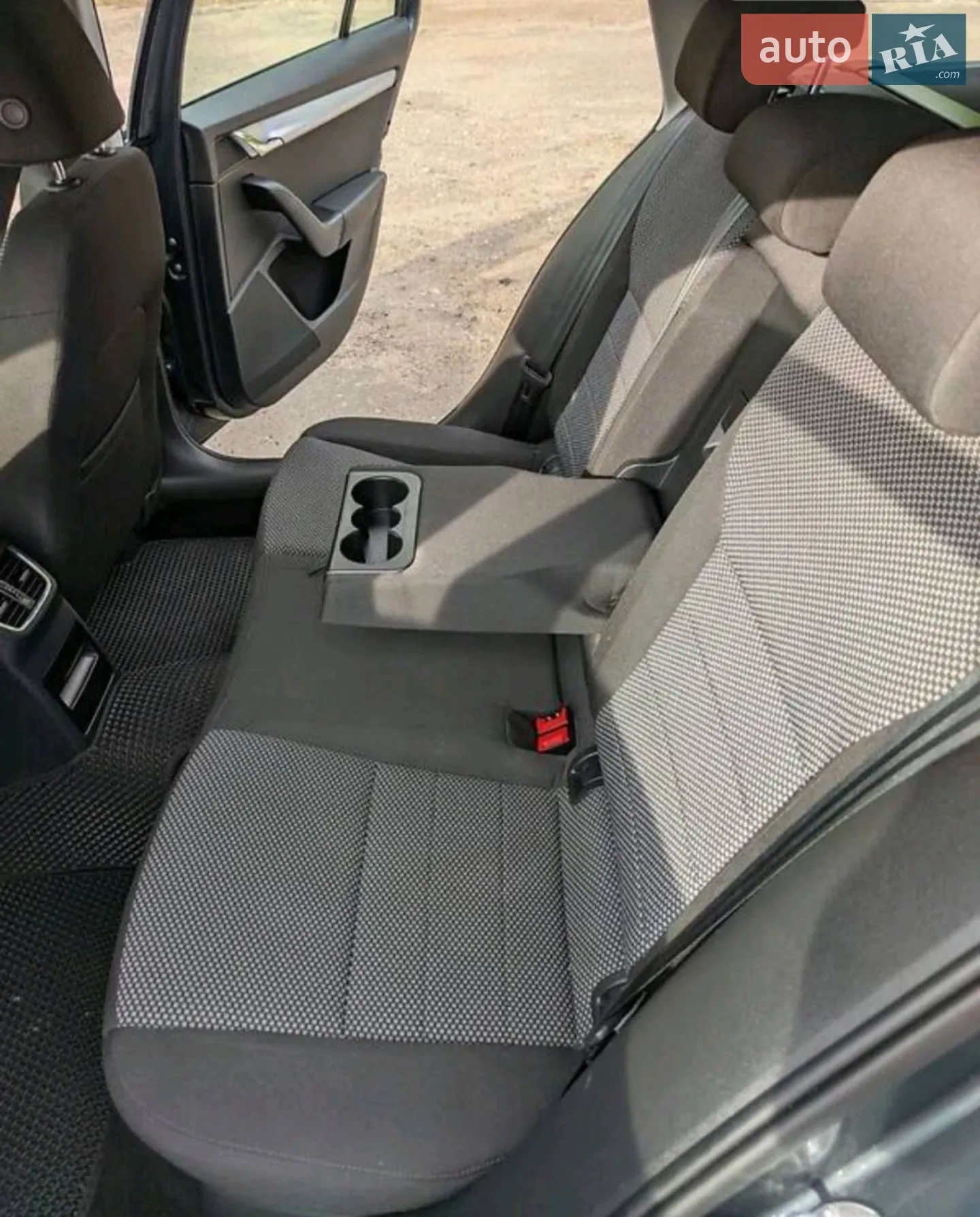 2015 Skoda Octavia - мініатюра 15