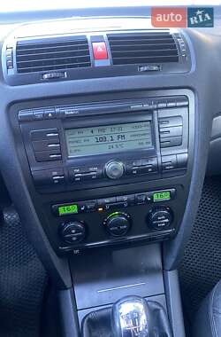 Лифтбек Skoda Octavia 2007 в 