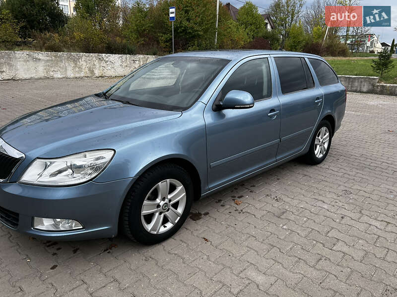 Универсал Skoda Octavia 2009 в 