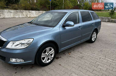 Універсал Skoda Octavia 2009 в 