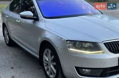 Лифтбек Skoda Octavia 2013 в 