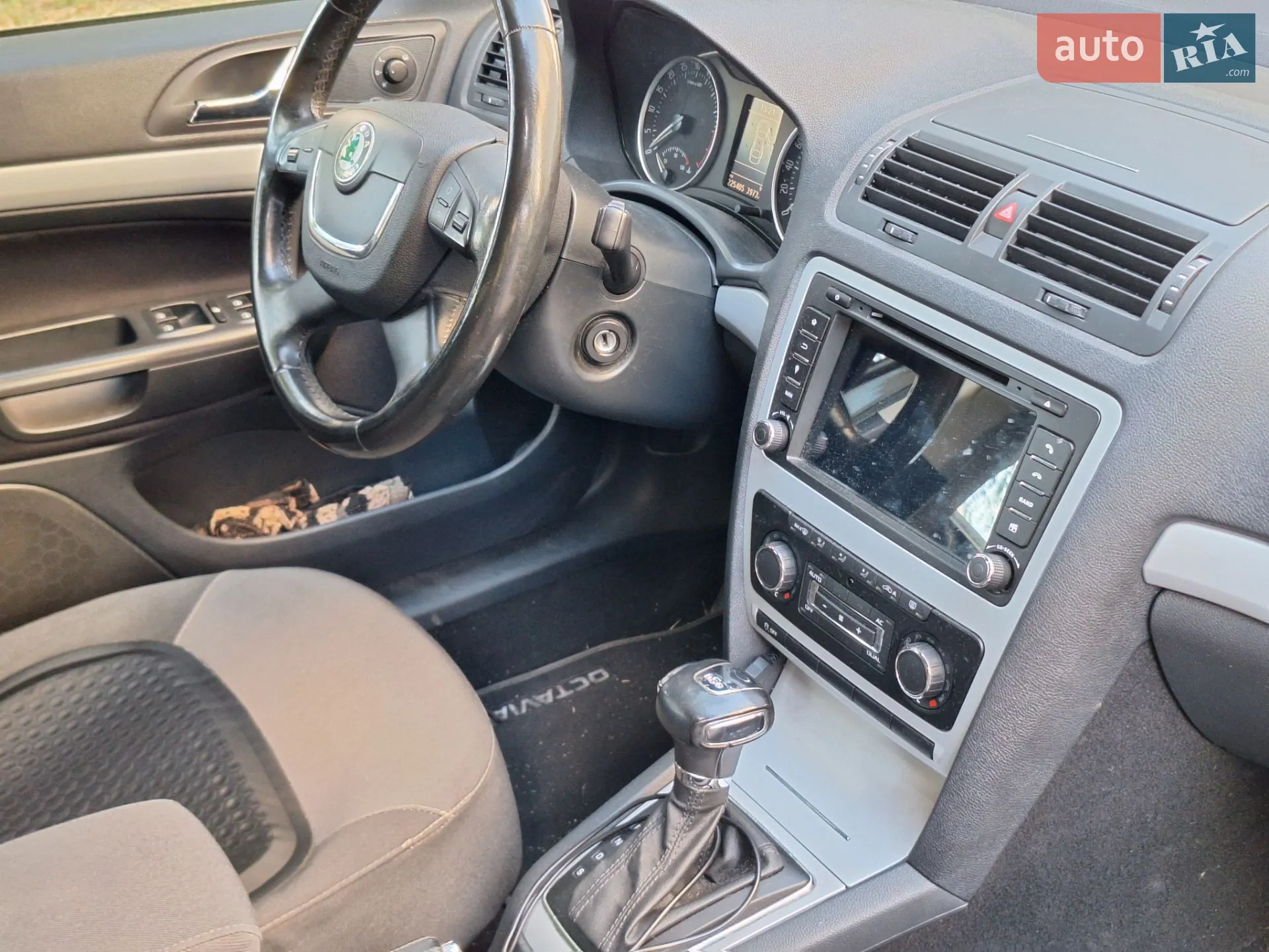 2011 Skoda Octavia - мініатюра 5