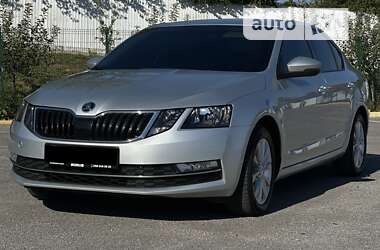 Ліфтбек Skoda Octavia 2017 в Ужгороді