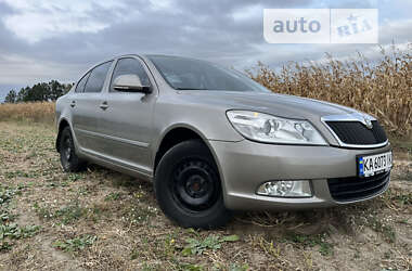 Лифтбек Skoda Octavia 2011 в Калиновке