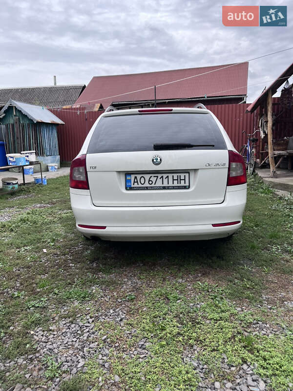Универсал Skoda Octavia 2012 в Мукачево