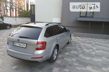 Універсал Skoda Octavia 2013 в Збаражі