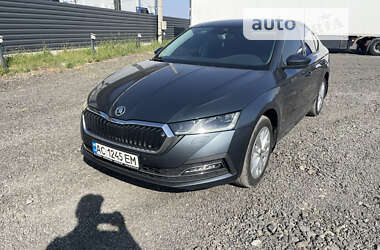 Лифтбек Skoda Octavia 2021 в Луцке