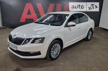 Лифтбек Skoda Octavia 2019 в Киеве