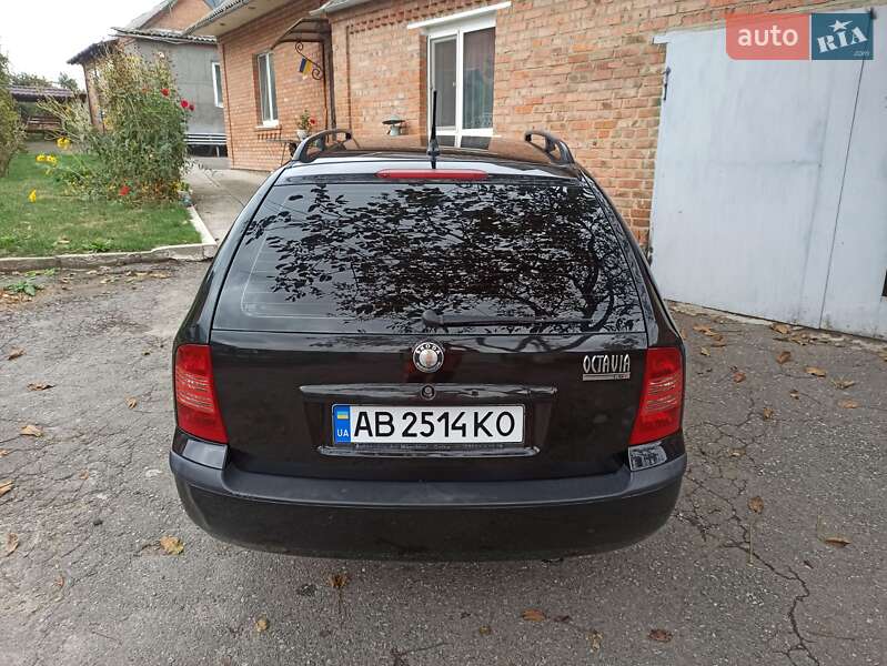 Универсал Skoda Octavia 2003 в Виннице