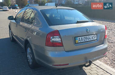 Лифтбек Skoda Octavia 2011 в Киеве