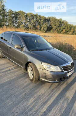 Лифтбек Skoda Octavia 2011 в Мене