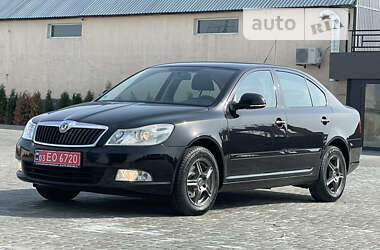 Лифтбек Skoda Octavia 2009 в Житомире