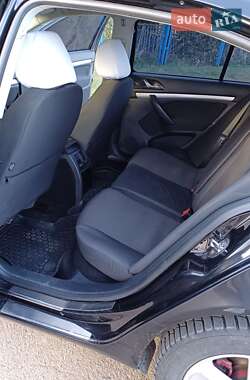 Лифтбек Skoda Octavia 2012 в 