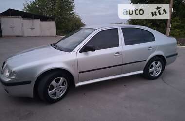 Ліфтбек Skoda Octavia 2001 в Новій Ушиці