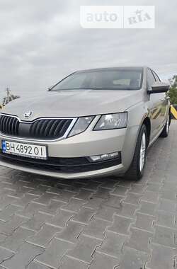 Лифтбек Skoda Octavia 2018 в Одессе