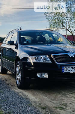 Универсал Skoda Octavia 2008 в Яворове