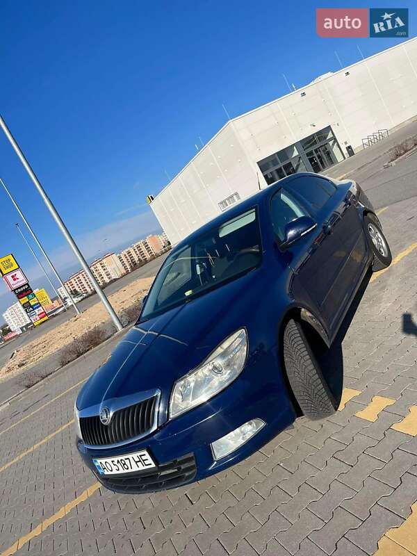 Ліфтбек Skoda Octavia 2012 в Хусті