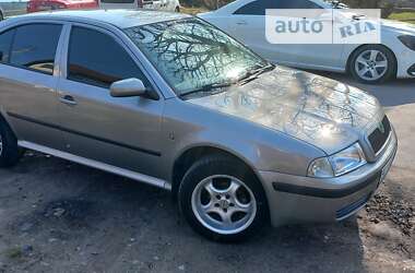 Ліфтбек Skoda Octavia 2008 в Львові