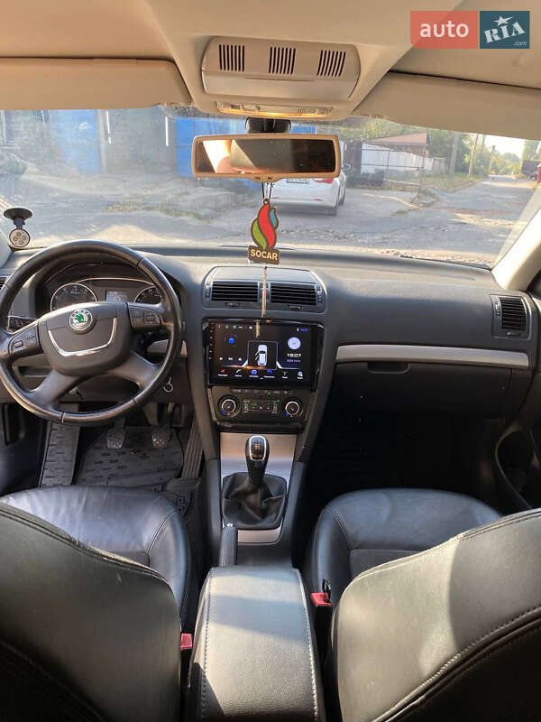 Універсал Skoda Octavia 2012 в Харкові