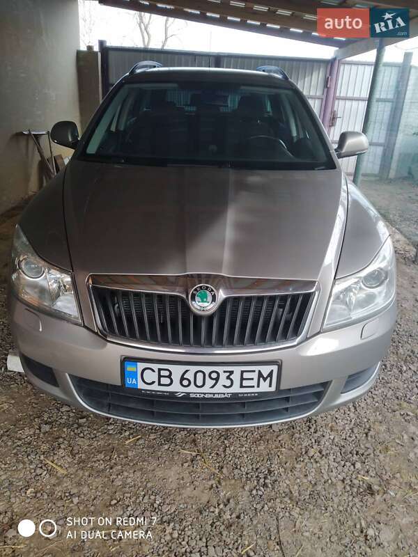 Універсал Skoda Octavia 2011 в Чернігові