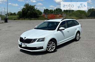 Универсал Skoda Octavia 2018 в Ровно