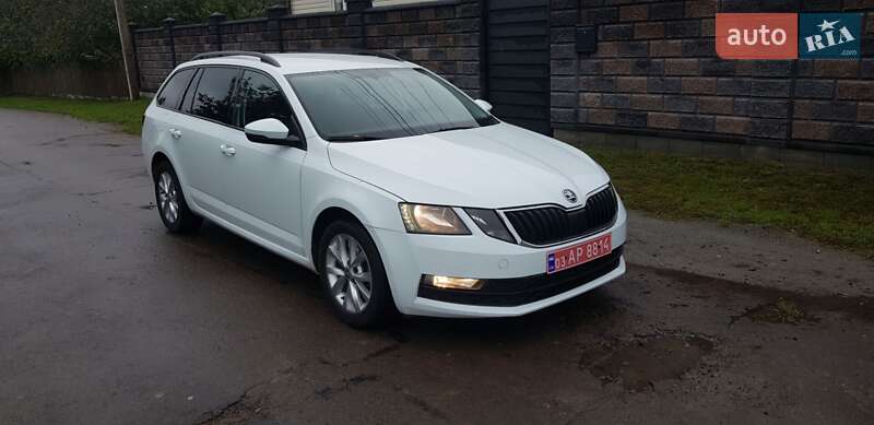 Универсал Skoda Octavia 2018 в Ровно