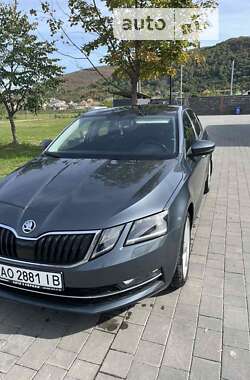 Лифтбек Skoda Octavia 2019 в Виноградове