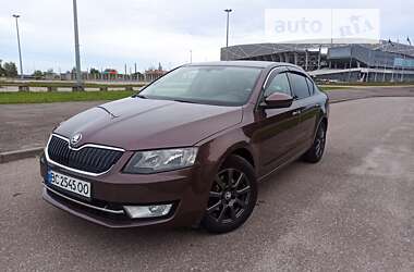 Лифтбек Skoda Octavia 2014 в Львове