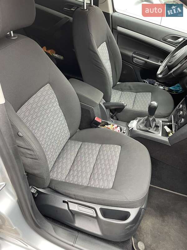 Лифтбек Skoda Octavia 2010 в Полтаве