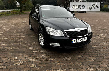 Универсал Skoda Octavia 2010 в Бурштыне