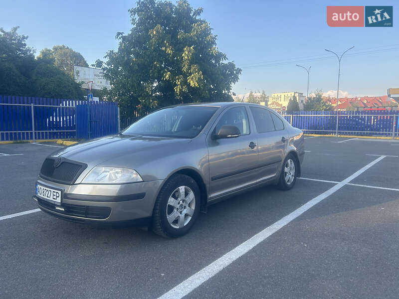 Ліфтбек Skoda Octavia 2011 в Житомирі