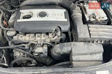 Лифтбек Skoda Octavia 2010 в 
