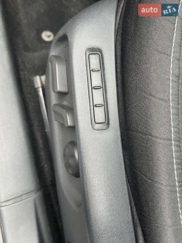 Лифтбек Skoda Octavia 2010 в Ивано-Франковске