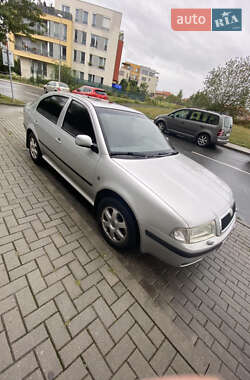 Лифтбек Skoda Octavia 2001 в Тячеве