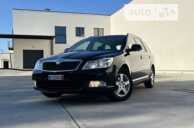 Універсал Skoda Octavia 2011 в Луцьку