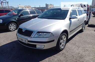 Універсал Skoda Octavia 2007 в Черкасах