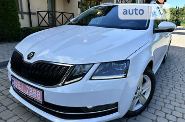 Універсал Skoda Octavia 2019 в Луцьку