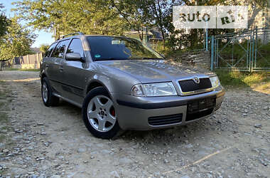 Универсал Skoda Octavia 2008 в Надворной