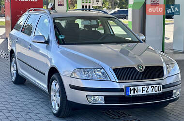 Універсал Skoda Octavia 2008 в Житомирі