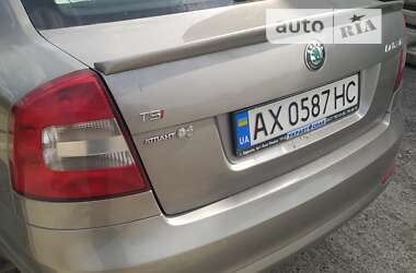 Лифтбек Skoda Octavia 2012 в Балаклее