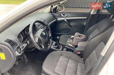 Универсал Skoda Octavia 2010 в Светловодске